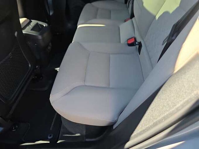 Volvo XC60 XC60 Plus, B5 AWD Gas (mild hybrid), Gasoline, Dark