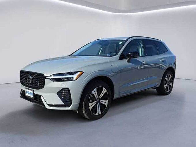 Volvo XC60 XC60 Core, T8 AWD Plug-in hybrid, Electric/Gasoline, Dark