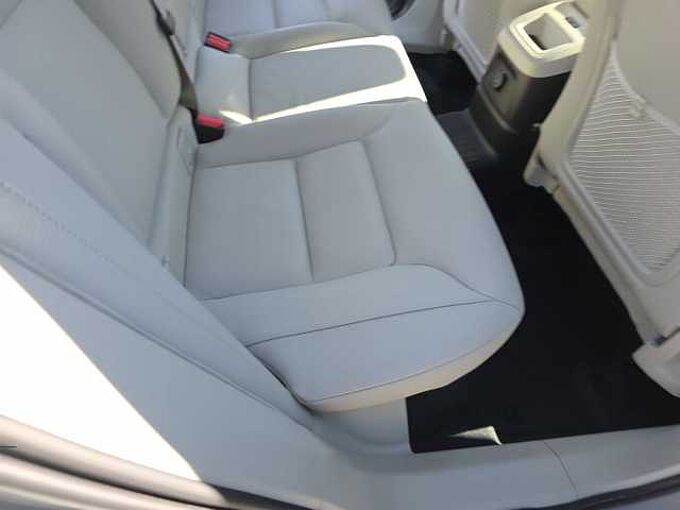 Volvo XC60 XC60 Core, T8 AWD Plug-in hybrid, Electric/Gasoline, Dark