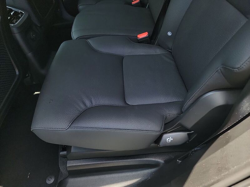 Volvo  XC90 Recharge Core, T8 AWD Plug-in hybrid, Electric/Gasoline, Bright, 7 Seats