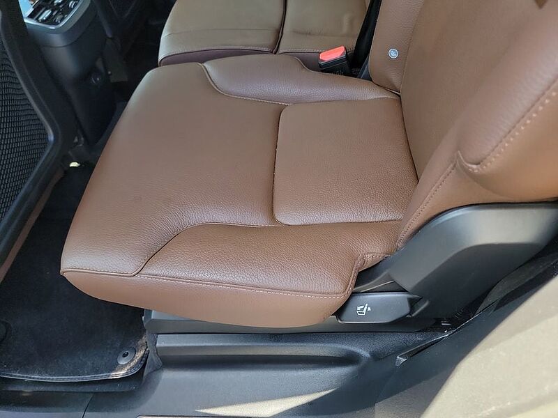 Volvo  XC90 Plus, B6 AWD , Mild Hybrid, Bright, 7 Seats