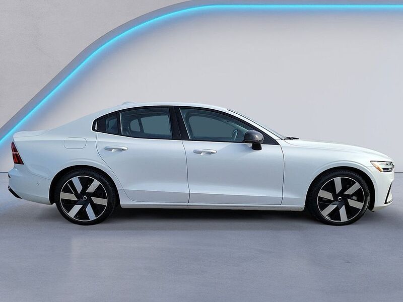 Volvo  S60 Recharge Plus, T8 AWD Plug-in hybrid, Electric/Gasoline, Dark
