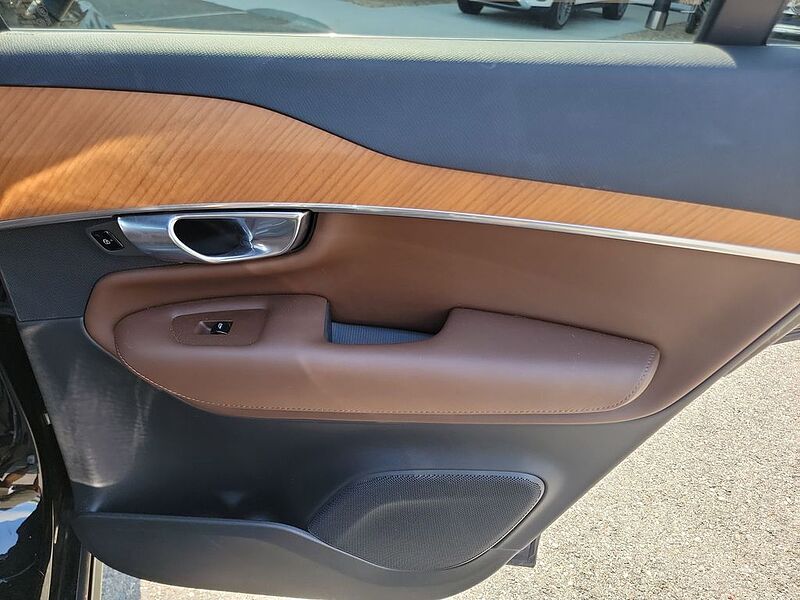 Volvo  XC90 Plus, B6 AWD , Mild Hybrid, Bright, 7 Seats