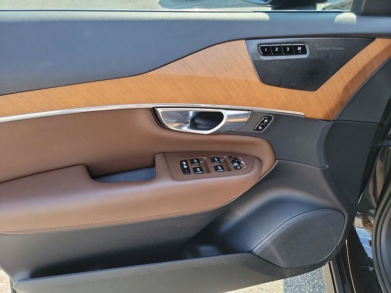 Volvo  XC90 Plus, B6 AWD , Mild Hybrid, Bright, 7 Seats