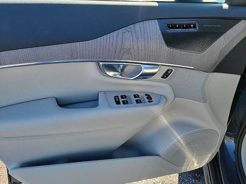 Volvo  XC90 Plus, B6 AWD , Mild Hybrid, Bright, 7 Seats