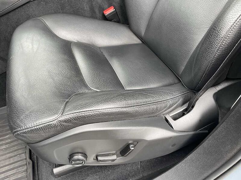 Volvo  XC90 Momentum, T6 AWD , 6 Seats