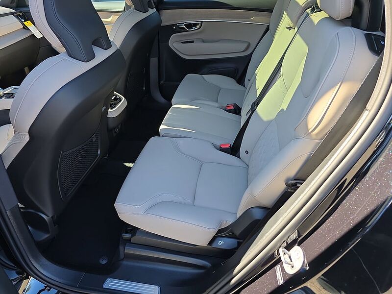Volvo XC90 Core, B6 AWD Gas (mild hybrid), Gasoline, Bright, 7 Seats