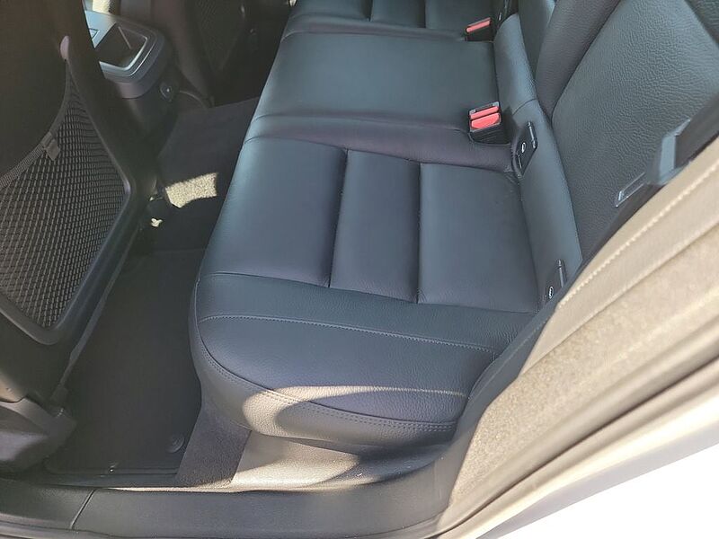 Volvo  S60 Plus, B5 AWD Gas (mild hybrid), Gasoline, Dark