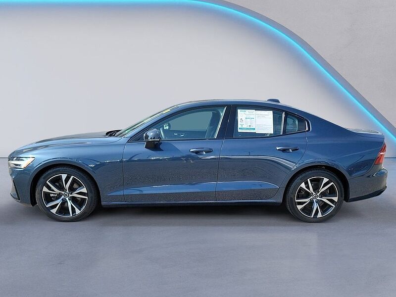 Volvo  S60 Core, B5 FWD Gas (mild hybrid), Gasoline, Dark