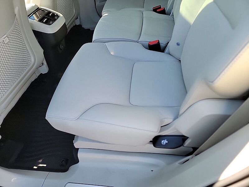 Volvo  XC90 Plus, B6 AWD , Mild Hybrid, Bright, 7 Seats
