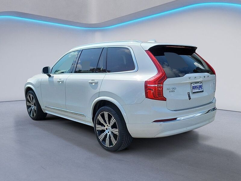 Volvo  XC90 Recharge Core, T8 AWD Plug-in hybrid, Electric/Gasoline, Bright, 7 Seats